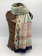 SCHAL TAFFEL I WOLLE - beige-Muster-navy