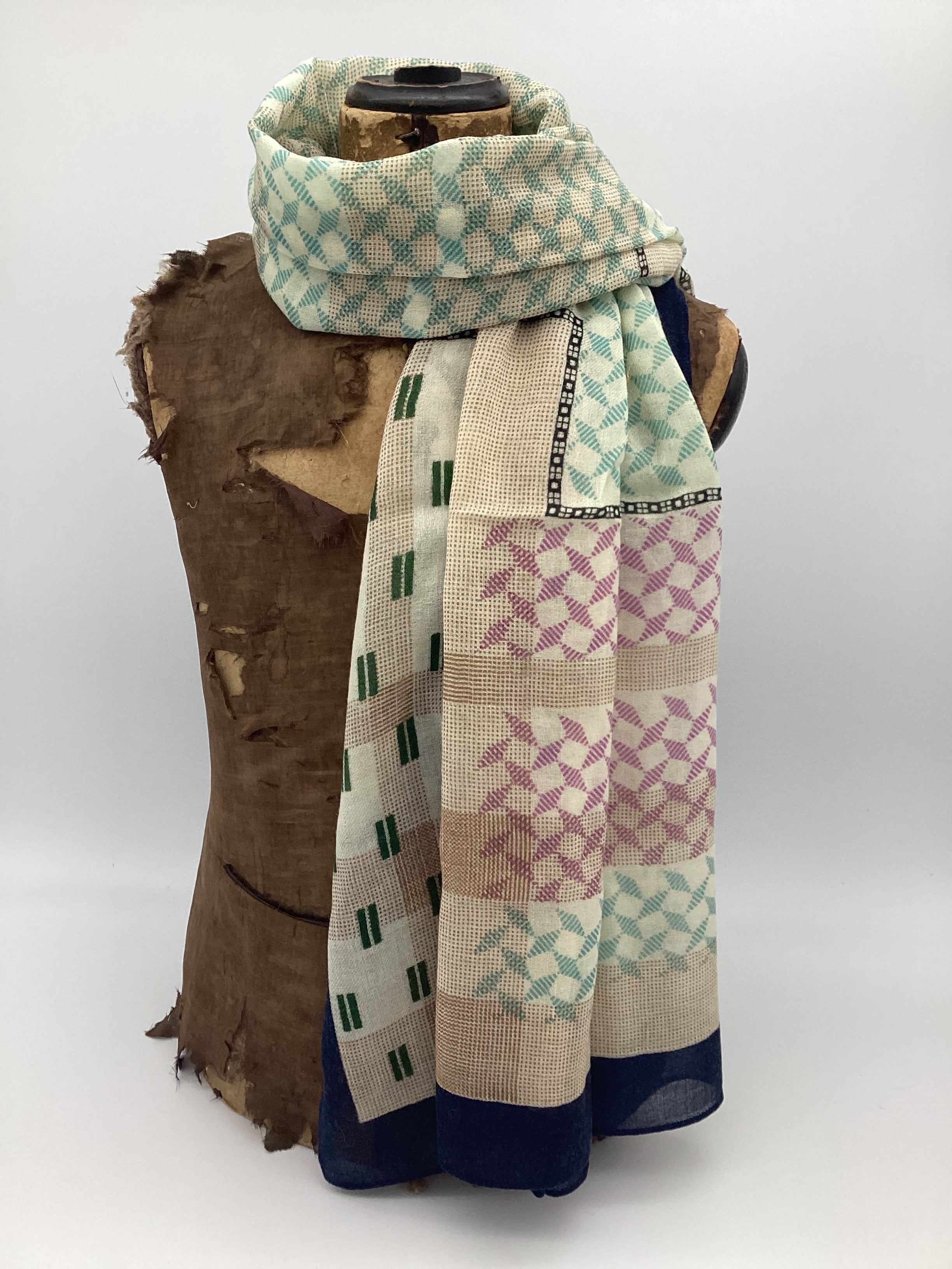 SCHAL TAFFEL I WOLLE - beige-Muster-navy