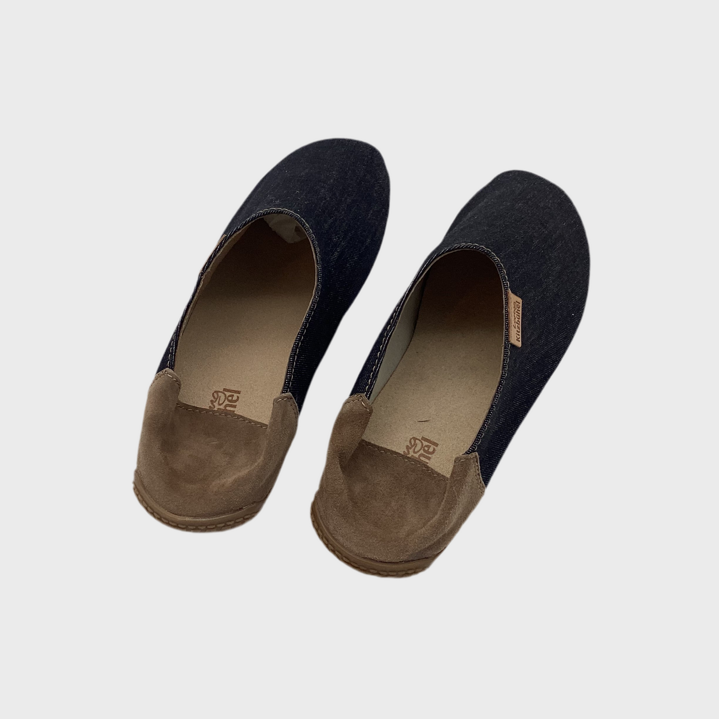 PANTOFFEL SCHWEIZER KREUZ MIT FERSENKAPPE I BW