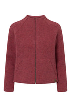 JACKE JANIN I WOLLWALK