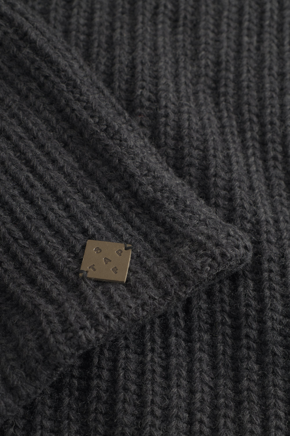 PULLOVER NIKOLINA I WOLLE - BW