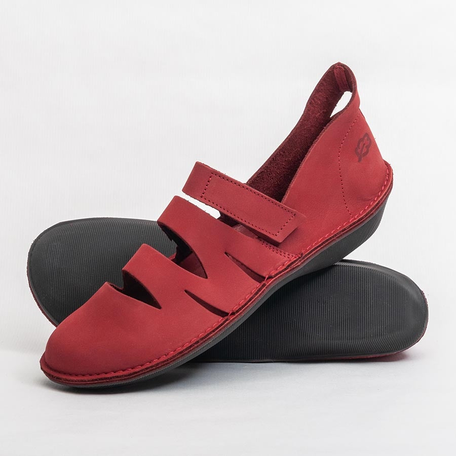 Sommerschuh geschlitzt